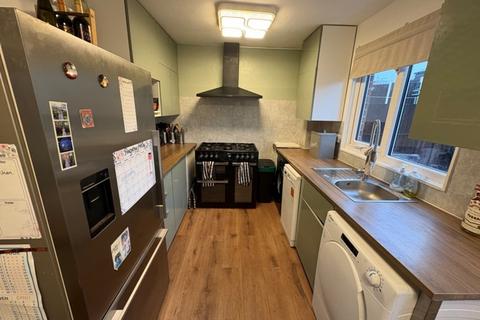 3 bedroom semi-detached house for sale, Briars Way, Rawnsley