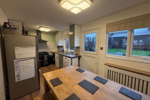 3 bedroom semi-detached house for sale, Briars Way, Rawnsley