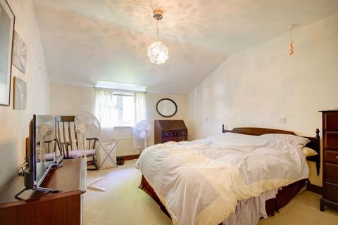 2 bedroom retirement property for sale, Cavell Drive, Enfield