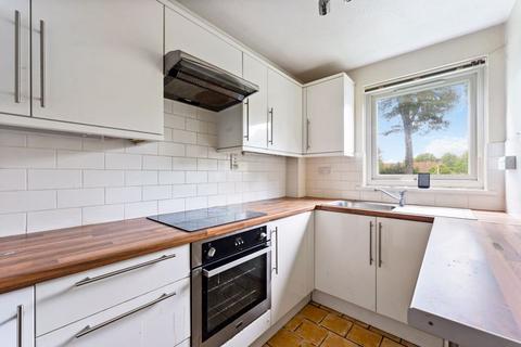 1 bedroom apartment for sale, Stanley Road, Carshalton