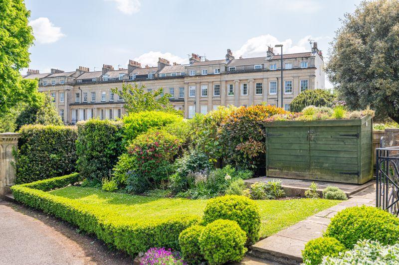 Private Garden to