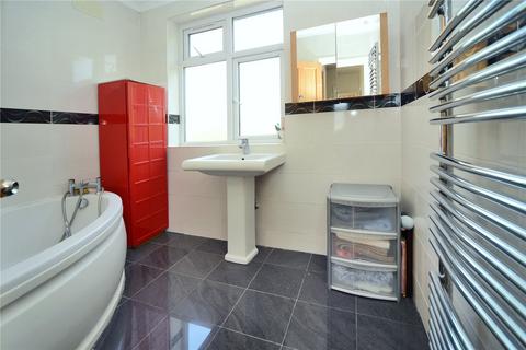 200 Hamilton Avenue, Sutton, SM3 9DT