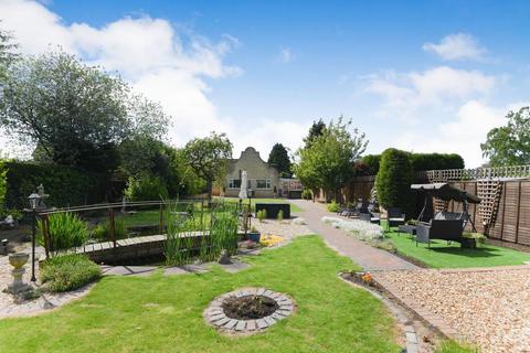 3 bedroom detached bungalow for sale - The Chase, Wisbech, Cambs, PE13 1RX
