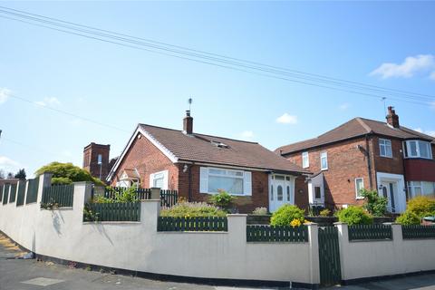 2 bedroom bungalow for sale - Town Street, Middleton, Leeds