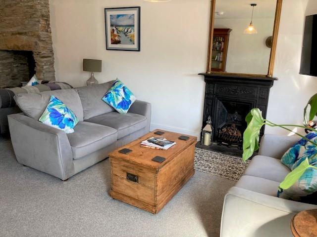 Lounge Living Area.jpg