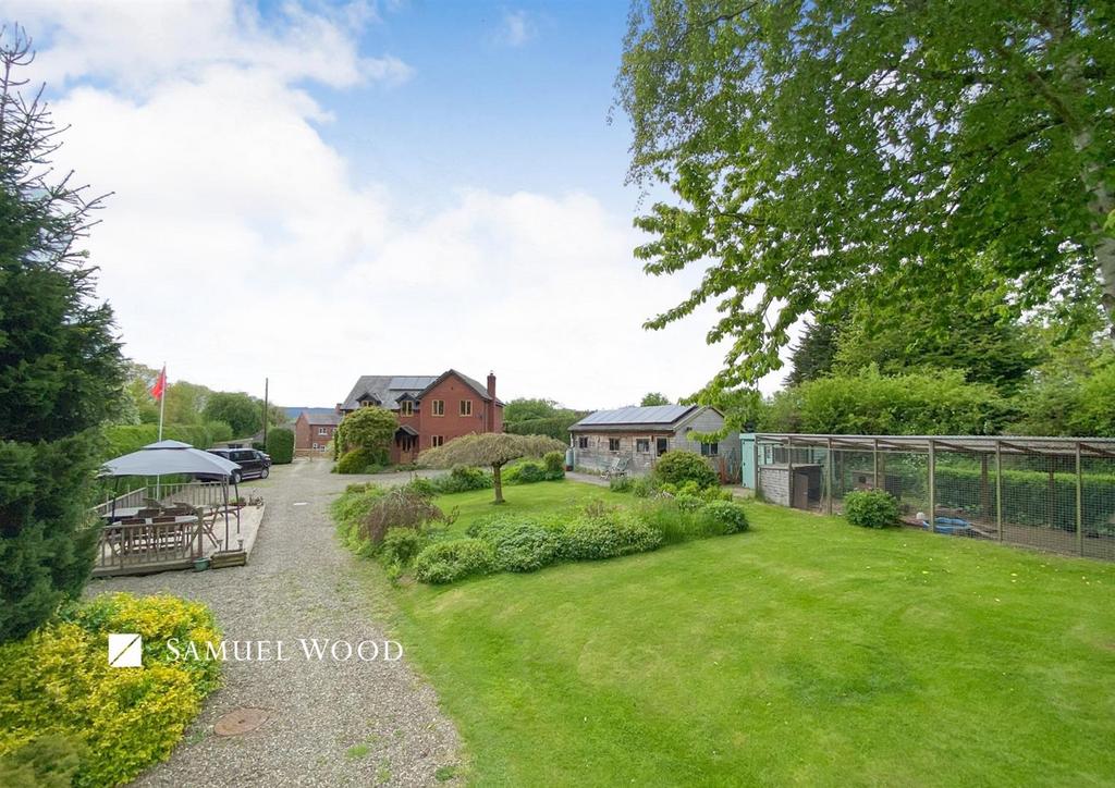 Railway Terrace, AstonOnClun, Craven Arms 4 bed detached house for