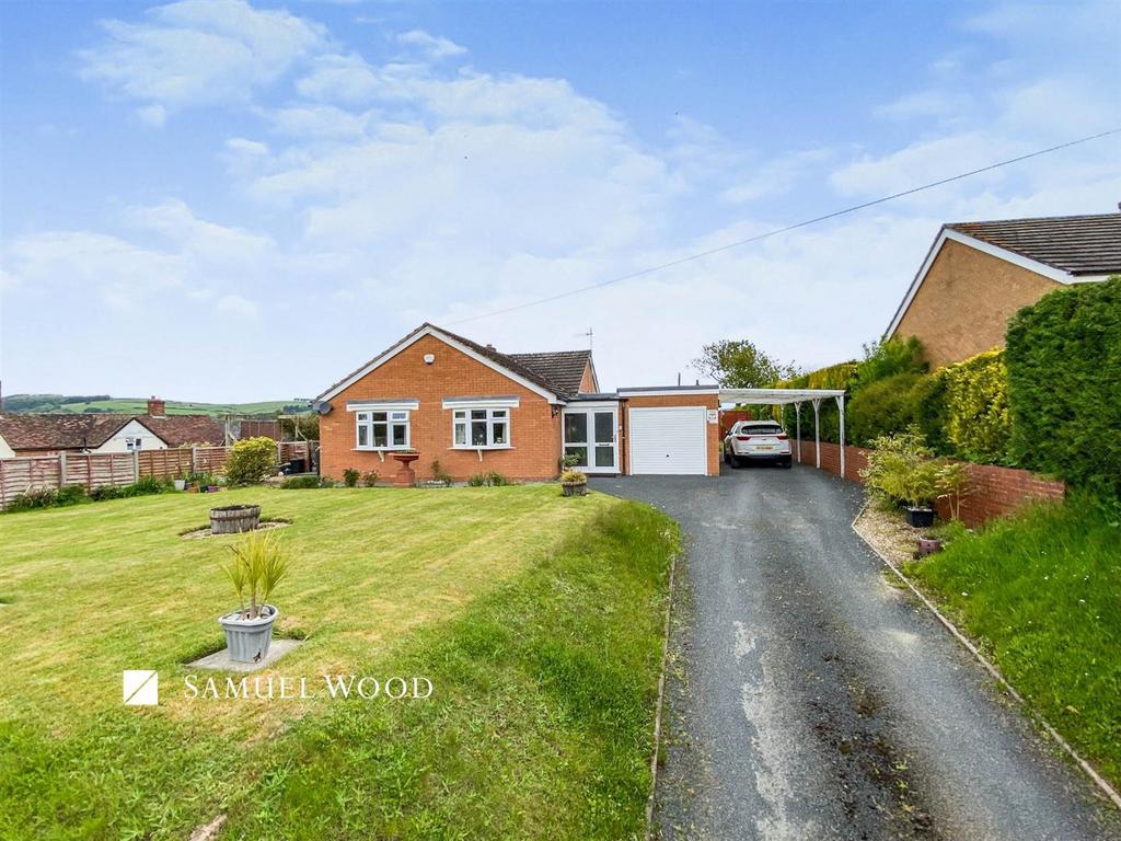 School Lane, Clungunford, Craven Arms 2 bed detached bungalow for sale £450,000