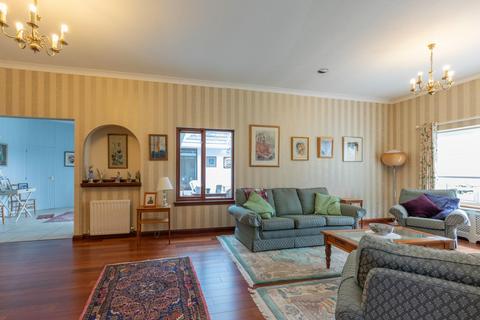 6 Castle Gardens, Drymen, Glasgow, G63 0HT