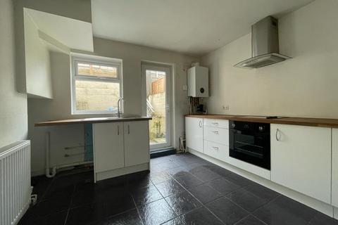 45 Thanet Gardens, Folkestone, CT19 6DF
