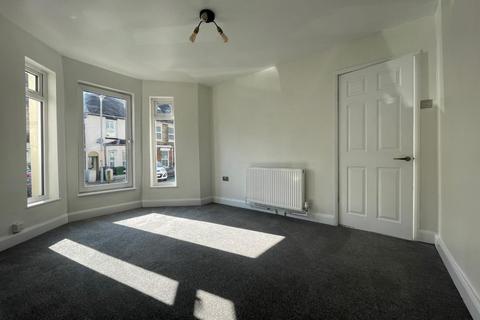 45 Thanet Gardens, Folkestone, CT19 6DF