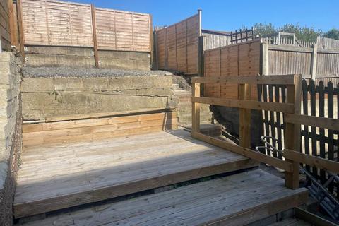 45 Thanet Gardens, Folkestone, CT19 6DF