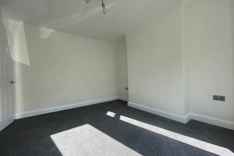 45 Thanet Gardens, Folkestone, CT19 6DF