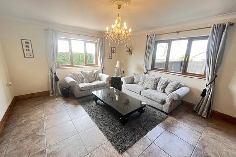 4 bedroom detached house for sale, Ffosyffin, Nr Aberaeron