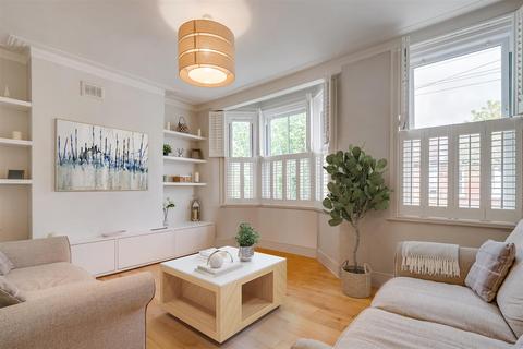 16a Steerforth Street, London, SW18 4HH