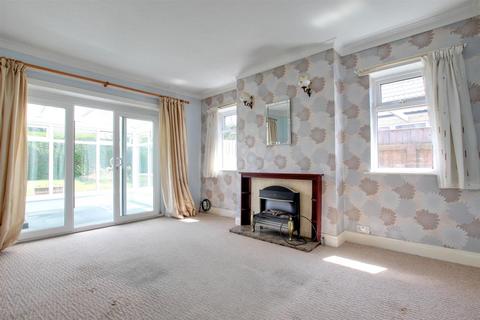 5 Chrystals Walk, Hornsea, HU18 1PL