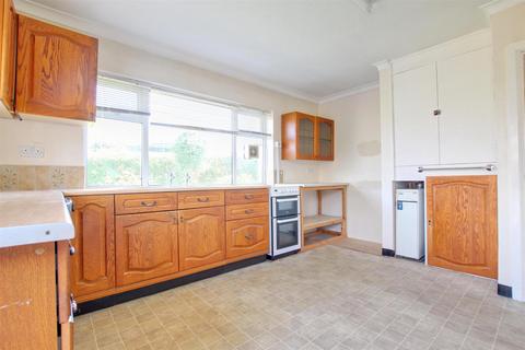 5 Chrystals Walk, Hornsea, HU18 1PL