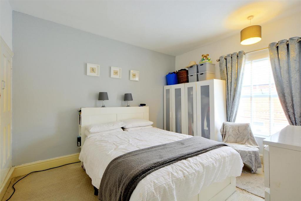 Bedroom 1.jpeg