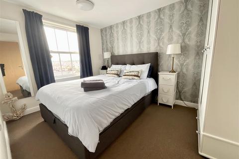 1 bedroom apartment for sale, Alexanda Heights, Queens Parade, Scarborough