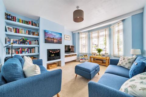 15 Westfield Road, Surbiton, KT6 4EL