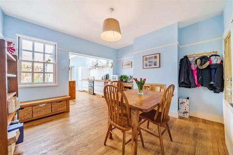 15 Westfield Road, Surbiton, KT6 4EL