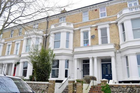 43 Enys Road, Eastbourne