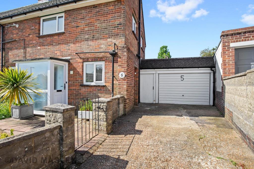 Waldron Avenue 2 bed house for sale £375,000