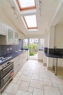 2 bedroom terraced house for sale - Beckhampton Road, Oldfield Park, Bath, BA2