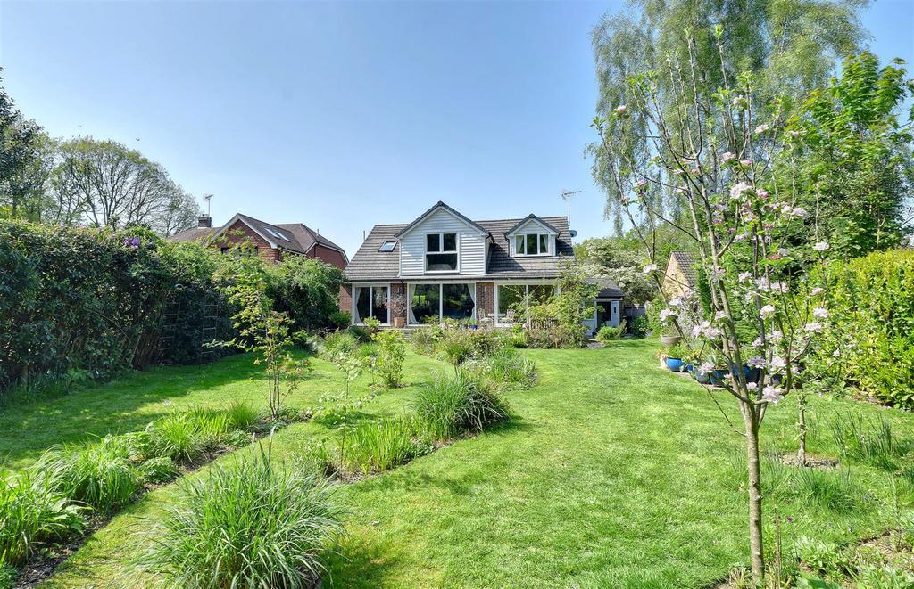 Ingleden Park Road, Tenterden 5 bed detached house for sale £875,000