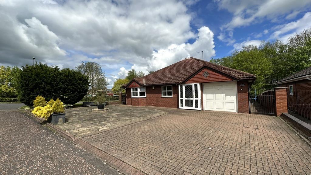 Holindale, Spennymoor, County Durham, DL16 3 bed bungalow to rent £