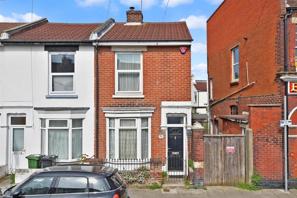 Talbot Road, Southsea, Hampshire 2 bed terraced house for sale £250,000