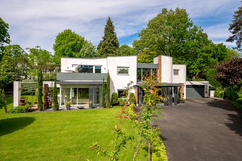 5 bedroom detached house for sale, Broad Lane, Hale, WA15