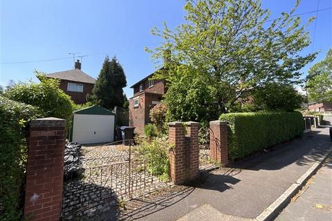 16 Ballifield Place, Sheffield, S13 9HT