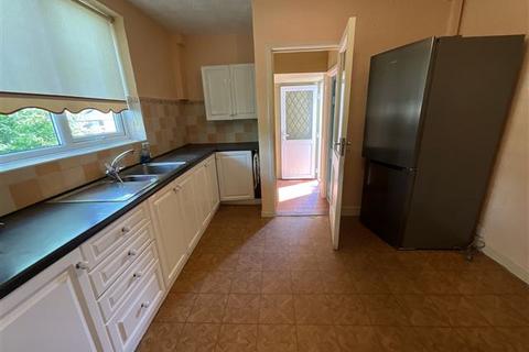 16 Ballifield Place, Sheffield, S13 9HT