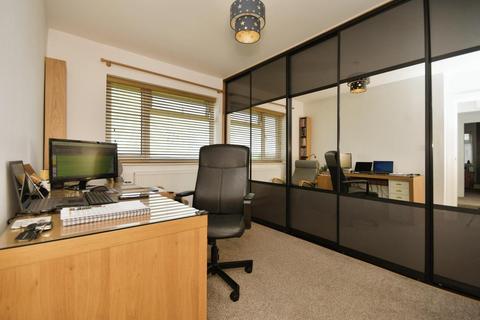 118 Bole Hill Lane, Sheffield, S10 1SD
