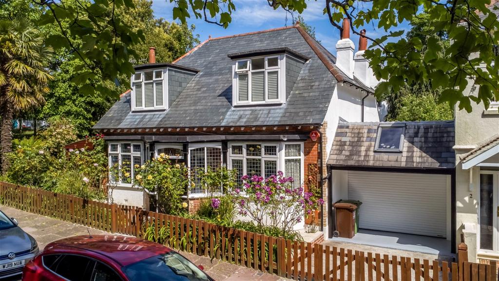 Fitzroy Road, Plymouth, PL1 5PY 4 bed detached house for sale £550,000