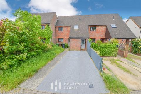 27 Boling Brook, St Albans, AL4 9NP