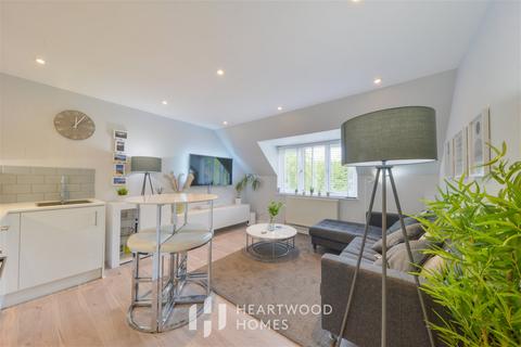 27 Boling Brook, St Albans, AL4 9NP