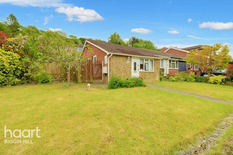 1 Alexandra Road, Biggin Hill, Westerham, TN16 3NY