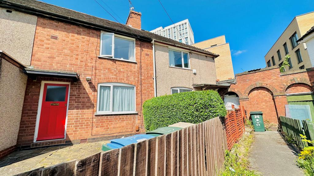 Seagrave Road, Coventry, CV1 2 bed terraced house for sale £170,000