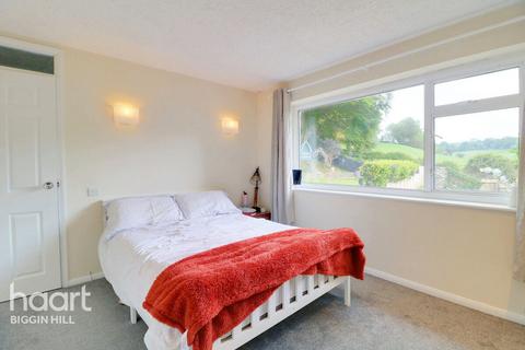 5 Filey Close, Biggin Hill, Westerham, TN16 3PE