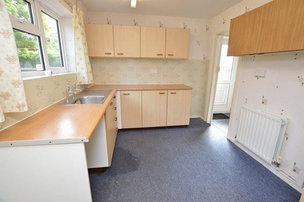 Breakfast/kitchen