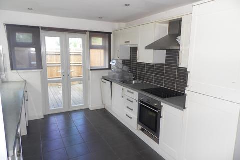 1 bedroom flat to rent, Central Avenue Wallington SM6