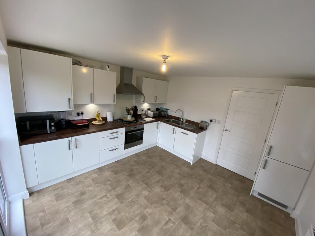 Newsham Gardens, Kirkham, Lancashire... 3 bed semidetached house £