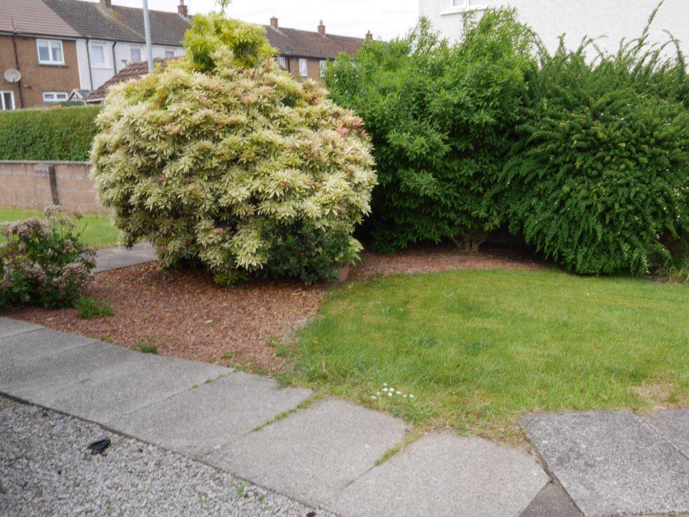 30 Wallamhill Road, Locharbriggs, Dumfries, DG1 1 U