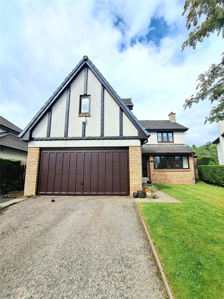 Pinecrest Gardens, Bieldside... 4 bed detached house £2,250 pcm (£519 pw)
