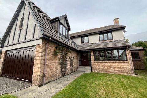 4 bedroom detached house to rent, Pinecrest Gardens, Bieldside, Aberdeen, AB15