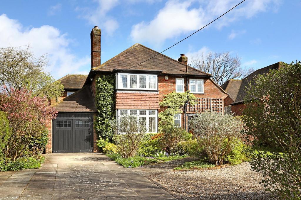 Stanley Hill Avenue, Amersham, HP7 4 bed detached house for sale £