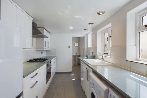 1 bedroom flat to rent - Basement Flat, Montpelier Street, Brighton