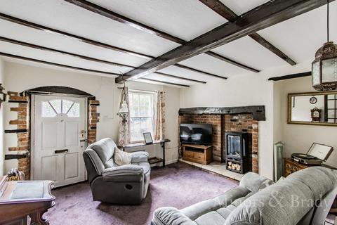 2 bedroom cottage for sale - Castle Street, Thetford