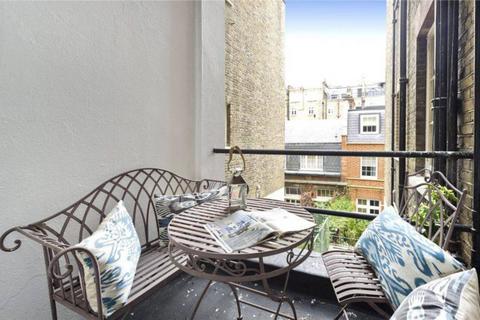 3 bedroom flat to rent, Cadogan Square, Chelsea, London, SW1X